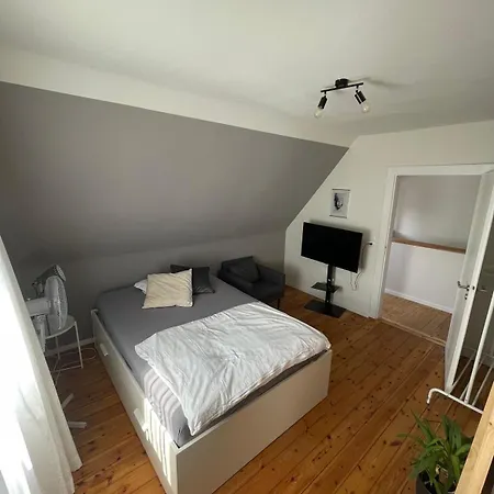 Geraeumige Wohnfuehloase Mit 3 Schlafzimmern Garbsen Extérieur photo