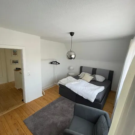 Geraeumige Wohnfuehloase Mit 3 Schlafzimmern Garbsen Extérieur photo