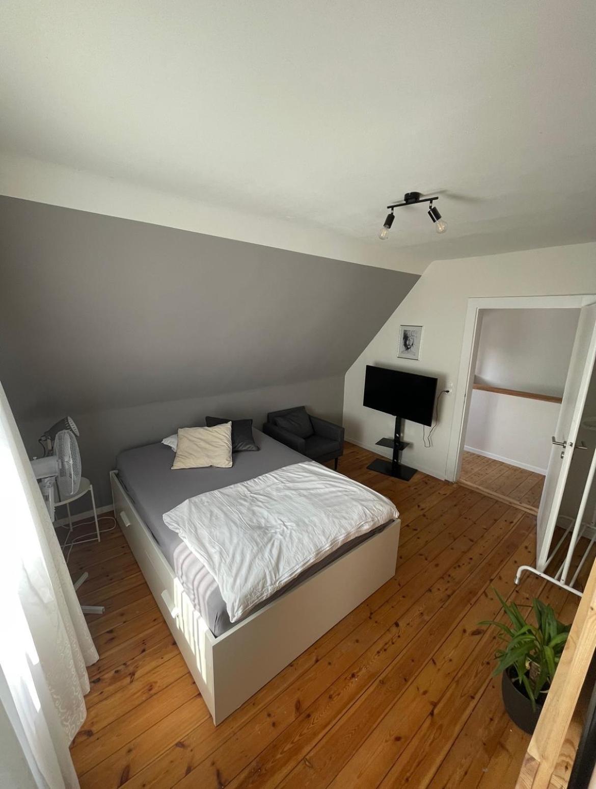 Apartment Geraeumige Wohnfuehloase Mit 3 Schlafzimmern Garbsen