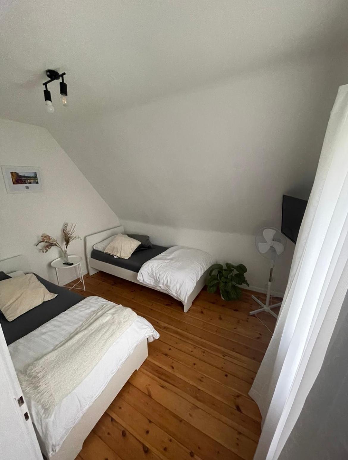 Geraeumige Wohnfuehloase Mit 3 Schlafzimmern * Garbsen